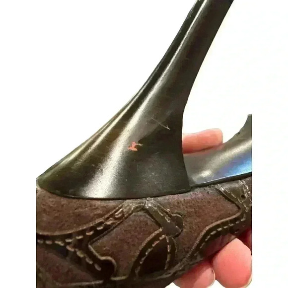 Carlos Santana Brown with Applique design Peep Toe Heels, Size 8 1/2 M, Pre-Owne - Picture 10 of 10